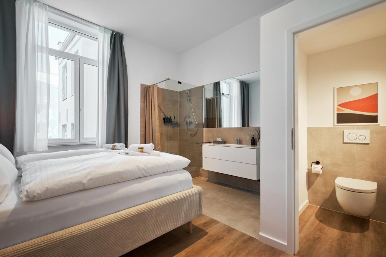 Park Avenue Apartments - Dom Mit Stil - Kueche - Parkplatz - Wlan - 65 Zoll Tv - Netflix Colonia Esterno foto