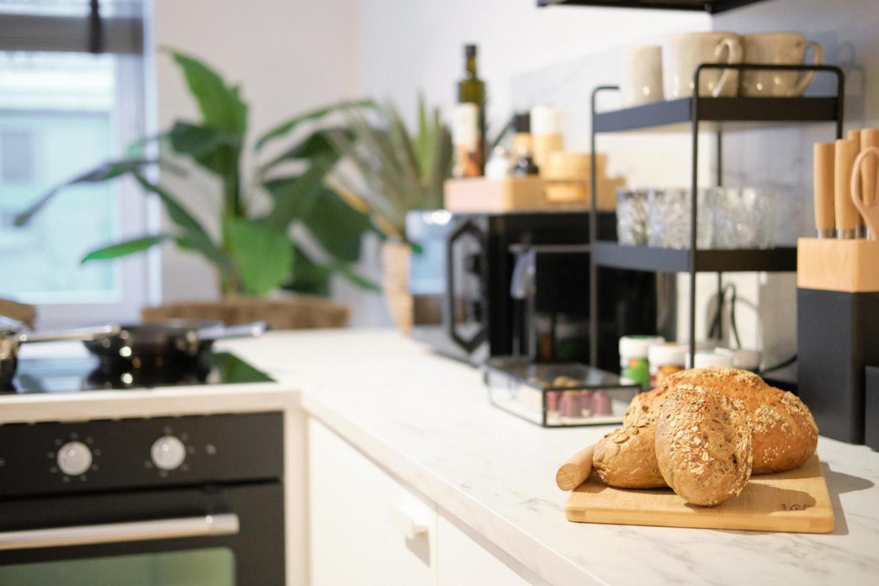 Park Avenue Apartments - Dom Mit Stil - Kueche - Parkplatz - Wlan - 65 Zoll Tv - Netflix Colonia Esterno foto