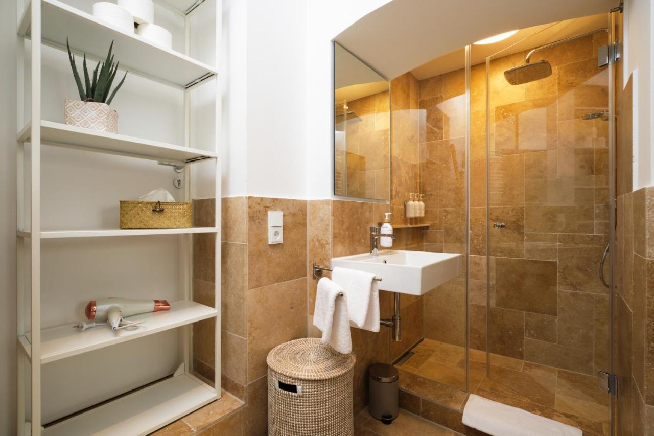 Park Avenue Apartments - Dom Mit Stil - Kueche - Parkplatz - Wlan - 65 Zoll Tv - Netflix Colonia Esterno foto