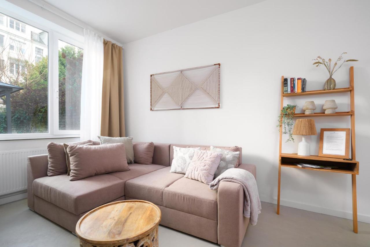 Park Avenue Apartments - Dom Mit Stil - Kueche - Parkplatz - Wlan - 65 Zoll Tv - Netflix Colonia Esterno foto